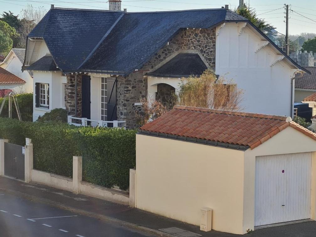 Holiday home Capeden Maison Typique Saint-Hilaire-de-Riez